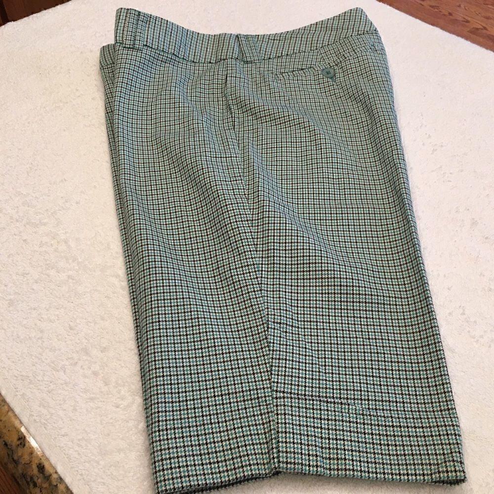 The Limited Cassidy Fit size 6 green-blue capris